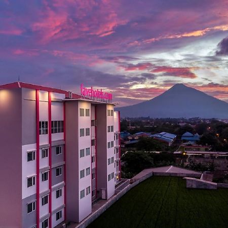 favehotel Bitung Exterior foto